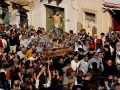 Fieles_estatua_Cristo_Resucitado_procesion_Domingo_Pascua_Cospicua_Malta
