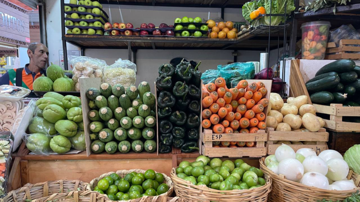 Estas son las frutas y verduras con mayor cantidad de pesticidas