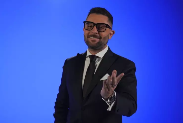 ¿Ricardo Casares seguirá como conductor de los Premios Oscar 2024 en Tv Azteca