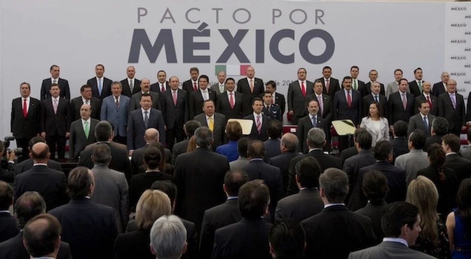 Firma del Pacto por México