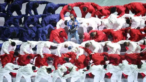 4 mensajes ocultos en su show del medio tiempo del Super Bowl 2025 de kendrick lamar.jpeg