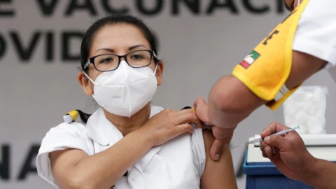 mexico vacuna covid 19 .jpg