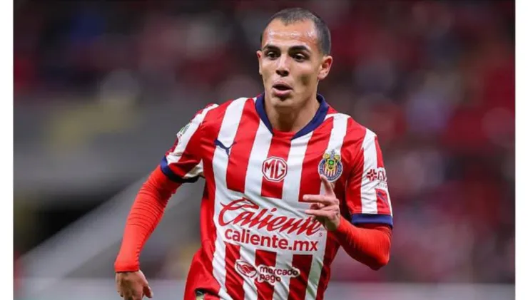 Hugo Camberos dejaría Chivas para llegar a Brujas