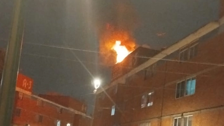 VIDEO: Fuerte incendio Agua Santa sábado 25 de mayo