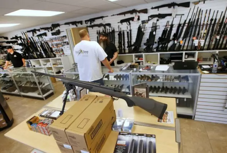 armas-los angeles.jpg