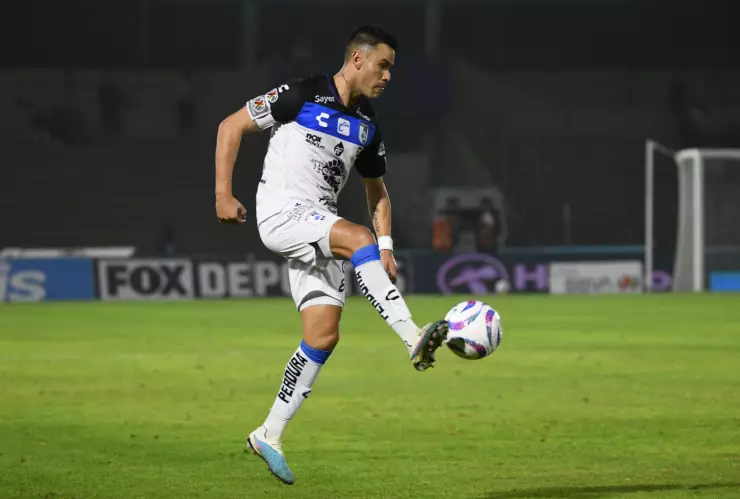 Pablo Barrera con Querétaro en el Apertura 2023