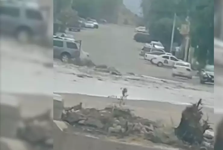 Mega fuga de agua en Capistrano