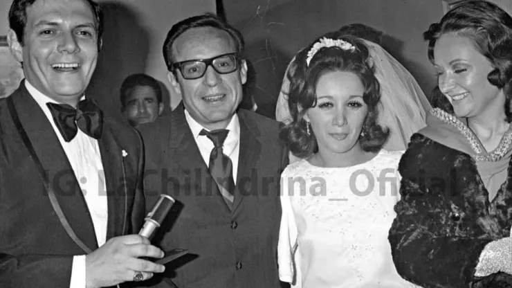 Chilindrina boda María Antonieta de las Nieves con Graciela Fernández y Chespirito