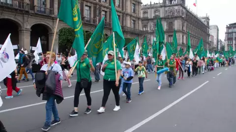 Marcha_Palacio_Nacional_-1 (1) (1)_0.jpg