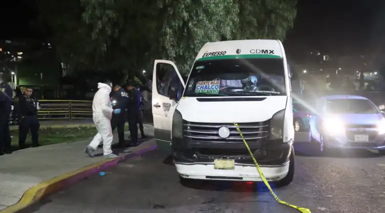 militar_enfrenta_asaltates_transporte_público.jpeg