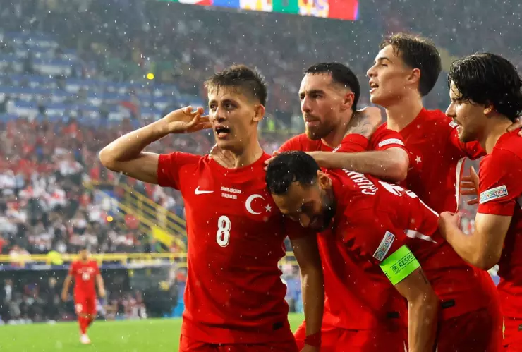 Arda Güler puso en ventaja a Turquía sobre Georgia.jpg