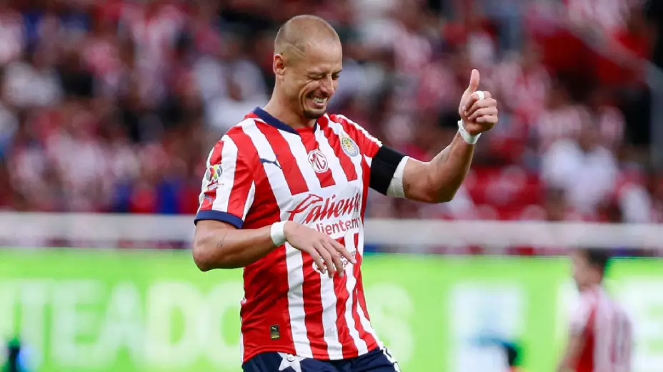 chicharito hernandez, chivas