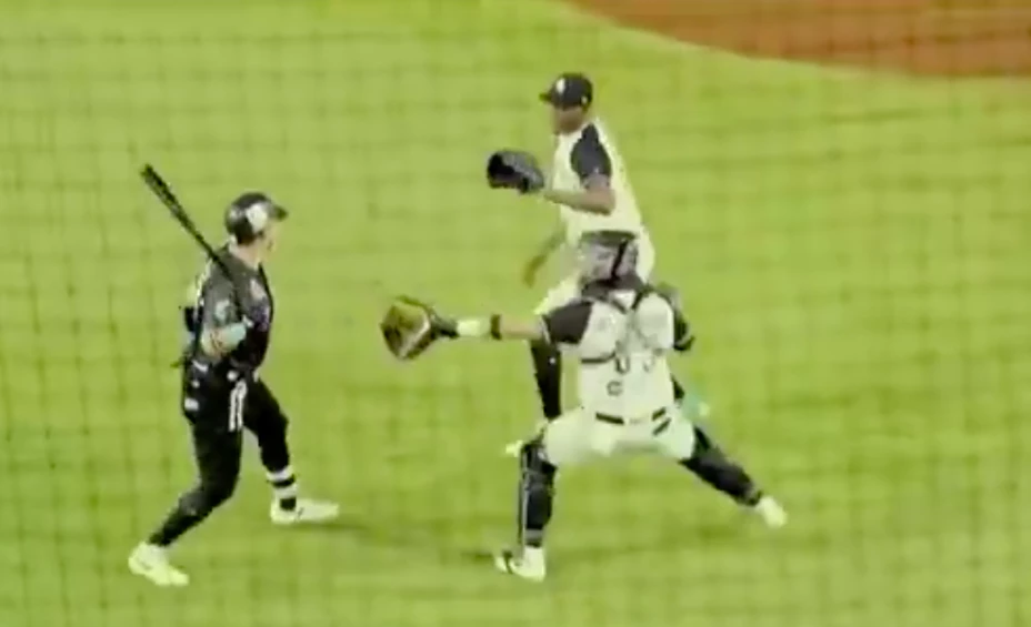 Guerreros de Oaxaca Rieleros de Aguascalientes pelea LMB