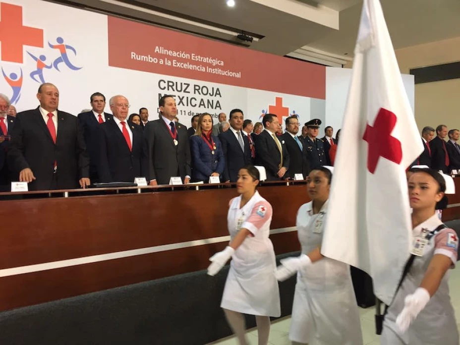 Cruz Roja ejemplo de unidad