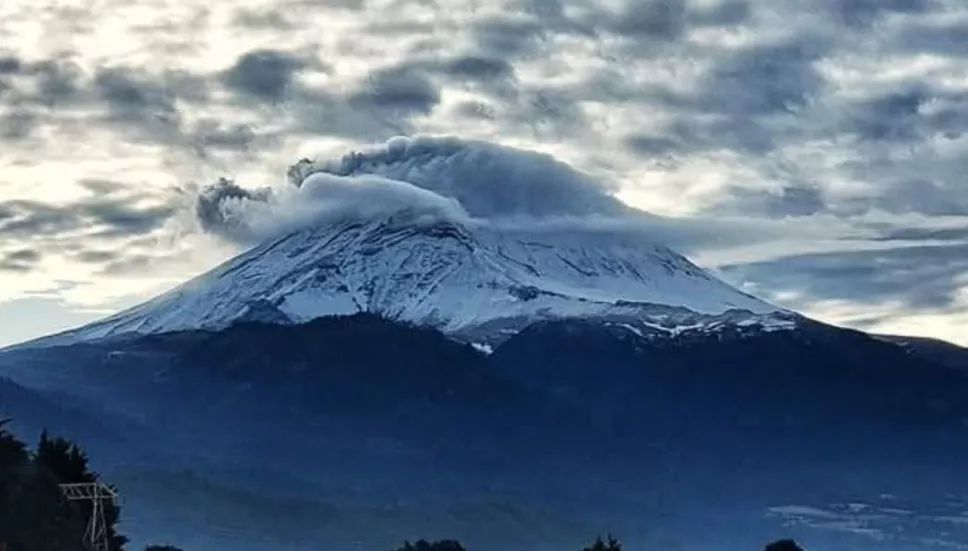“Don Goyo” despierta bravo; hay alerta de caída de ceniza del volcán Popocatépetl