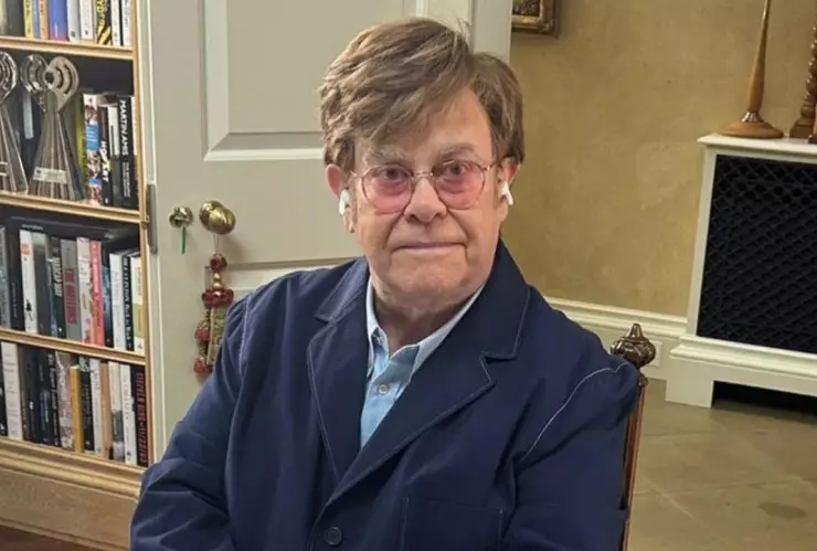 Elton John podría dejar por completo la música si no recupera la visión.