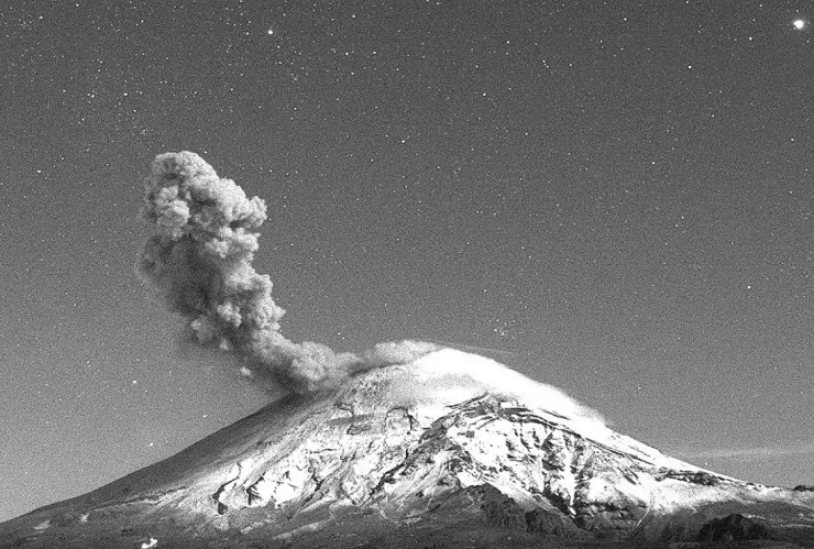 caída de ceniza volcán popocatépetl