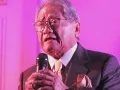 Armando Manzanero.