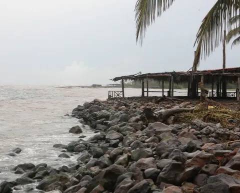 Huracán ‘Trudy’ hoy: Trayectoria EN VIVO y estados afectados por intensas lluvias y oleaje
