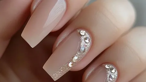 47 diseños de uñas para boda que puedes elegir para ese día especial: o incluso si eres invitada