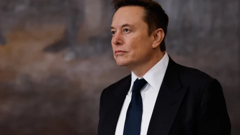 Advertencia de Elon Musk