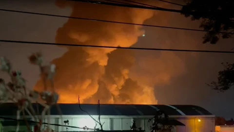 Incendio fábrica Acolman.jpg