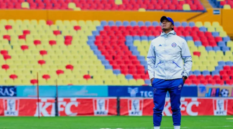 cruz-azul-podria-cambiar-estadio-ciudad-de-los-deportes-apertura-2026