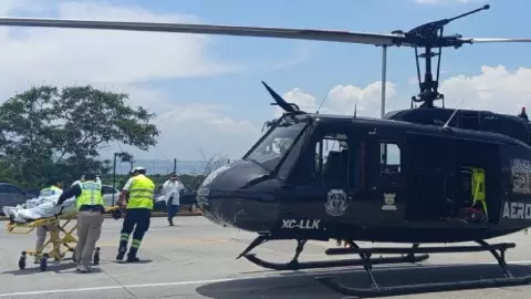 Trasladan por aire a joven con quemaduras del 50% desde Guerrero al CENIAQ en CDMX