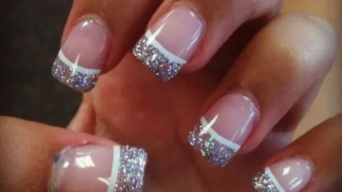 47 diseños de uñas para boda que puedes elegir para ese día especial: o incluso si eres invitada