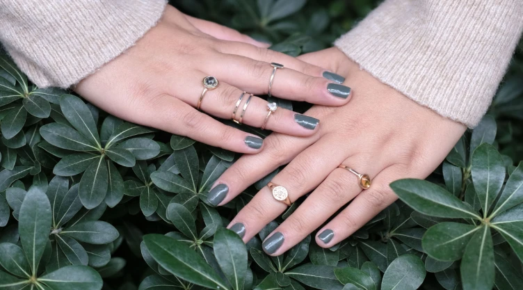 uñas verdes.png