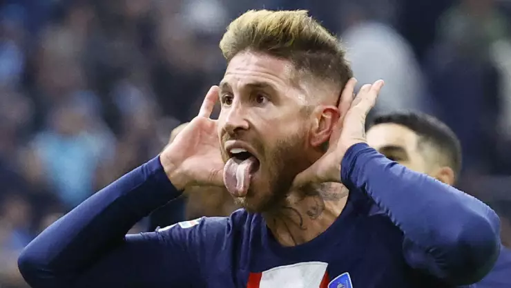 Sergio Ramos celebra su gol con el PSG