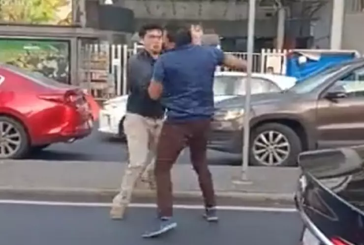 pelea entre dos conductores