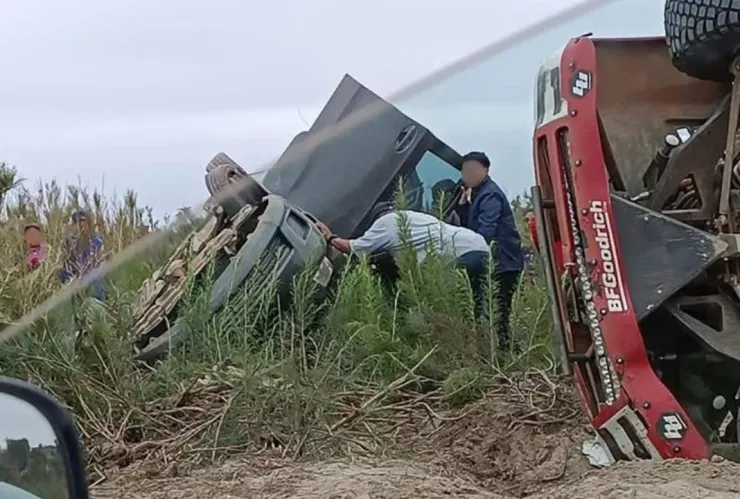 Conductor muere tras ser impactado por trophy truck en ruta de la SCORE Baja 500