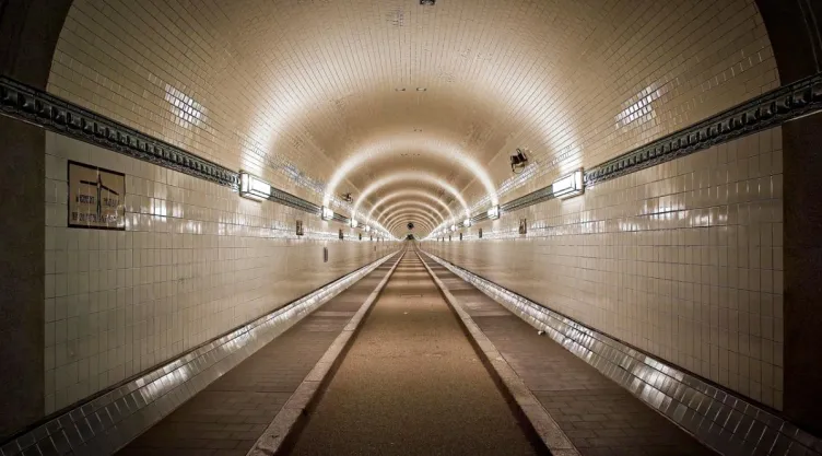 /arquitectura/conoce-tunel-mas-largo-profundo-mundo