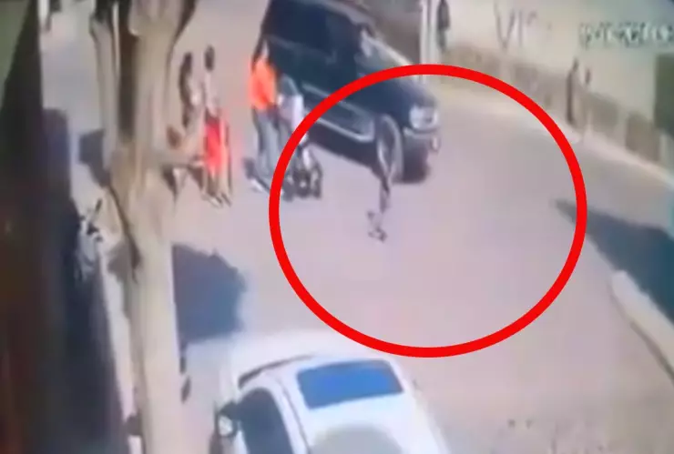 Muere niño atropellado por camioneta en Querétaro