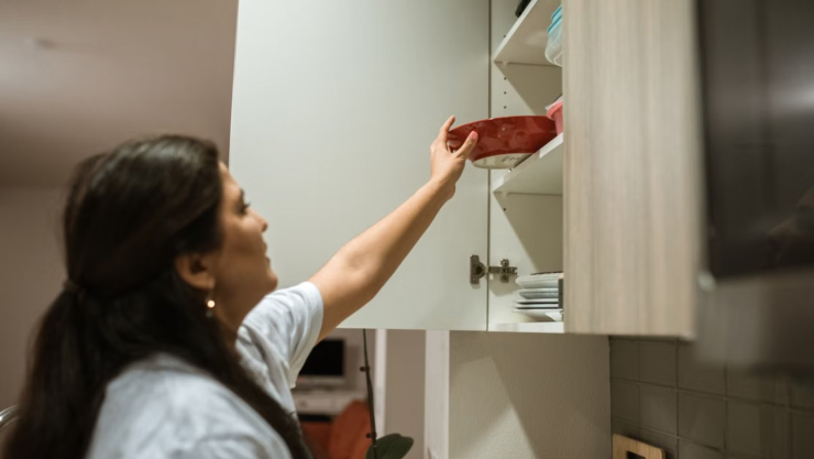 Qué hacer con el espacio de arriba del despensero: 5 ideas para no dejarlo en el olvido