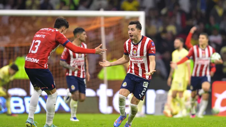 Chivas pasa a Semifinales