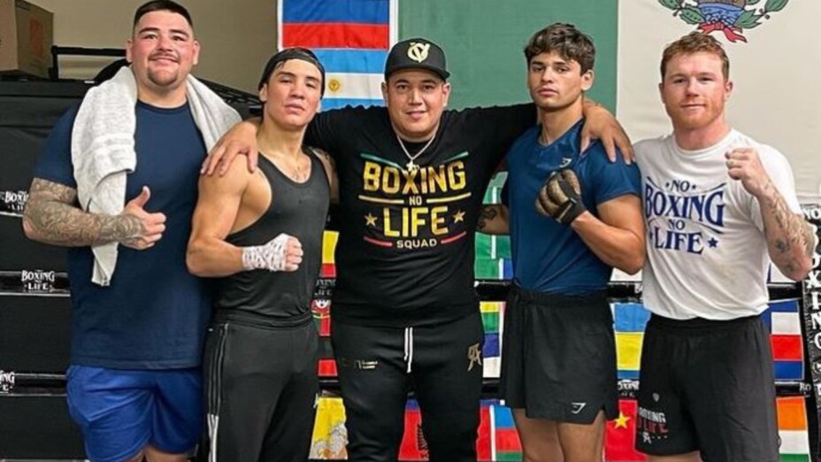 canelo team