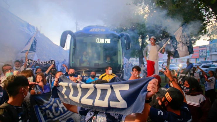 Pachuca es multado con 500 mil pesos por exceder aforo en estadio