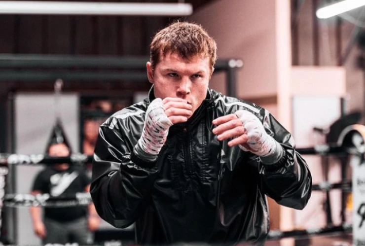 Canelo Álvarez boxeador mexicano