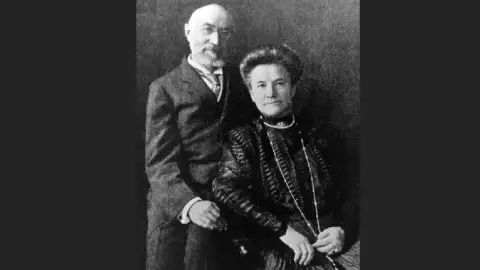 La mujer del piloto del Titan, Wendy Rush, desciende de una conocida pareja del Titanic.jpg