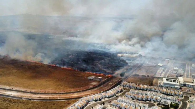 incendio en prolongación constituyentes.jpg