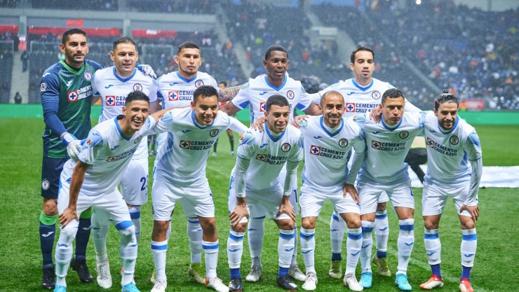 &Aacute;ngel Romero nuevo fichaje de Cruz Azul