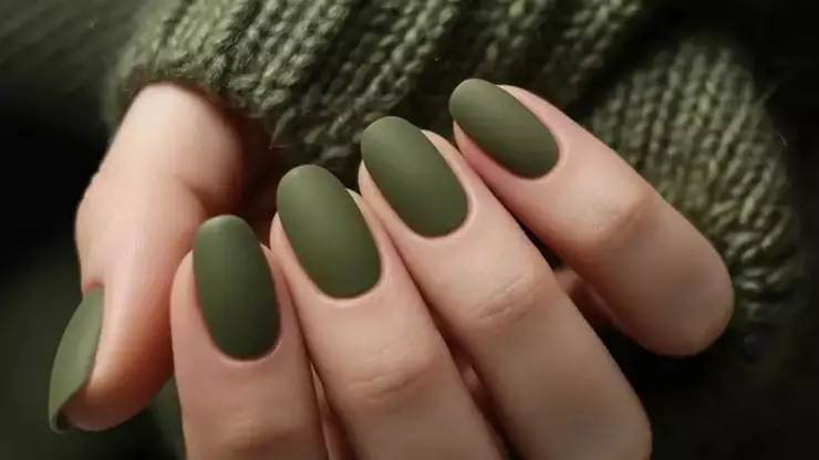 Uñas verdes sencillas