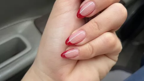 12 diseños de uñas french en forma de almendra para usar en marzo de 2026: preciosas, elegantes y sencillas