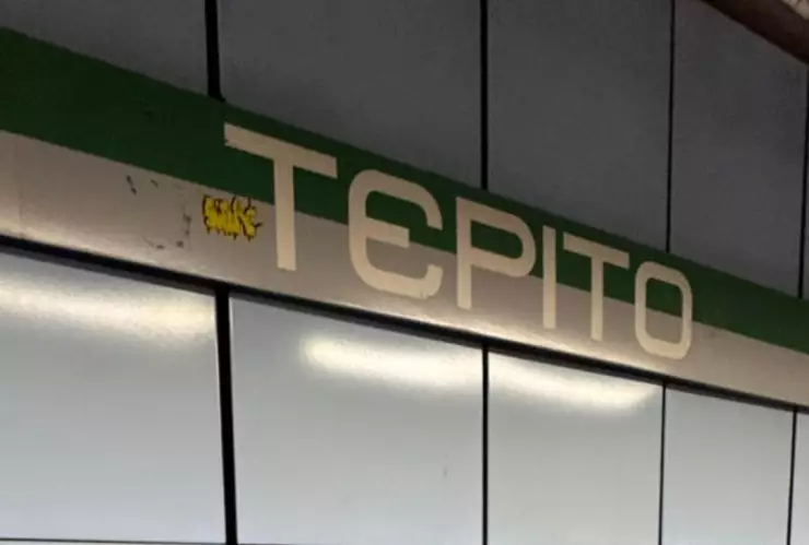 Metro CDMX hoy: Hombre baja a las vías de Tepito y se burla de usuarios en la Línea B