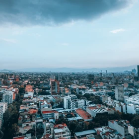 ¡No te confíes del sol! Alertan por lluvias y temperaturas cercanas a 0 °C en CDMX.jpg