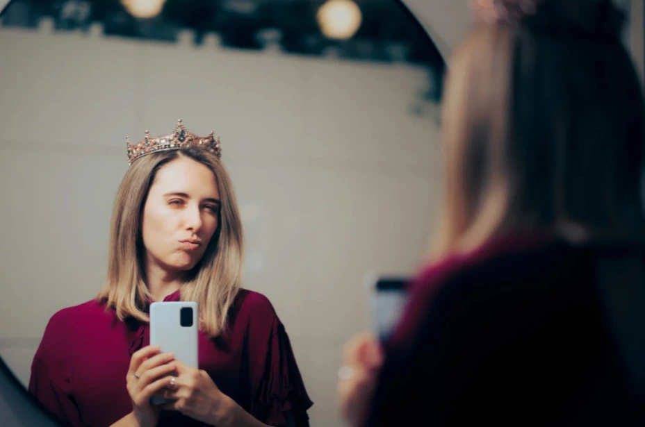 Las 3 claves que te permitirán detectar si tu pareja es narcisista