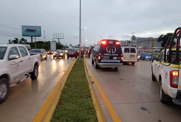 Tráfico Cancún hoy 28 de febrero_ Reportan tránsito lento en boulevard Colosio; esto debes saber.jpg