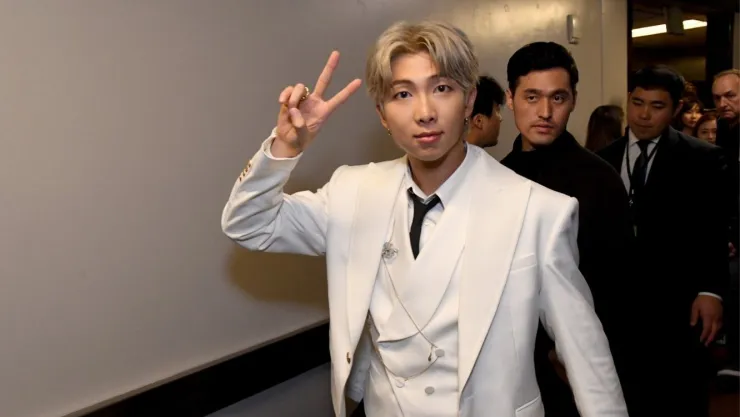 RM de BTS en polémica lo acusan de ignorar leyes en Tokio y el internet explota